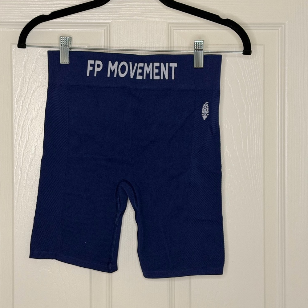 FP Movement Long haul logo Bike Shorts - Picture 4 of 7